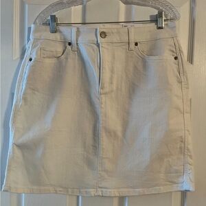 NWT-Sonoma white mini skirt. Size 12